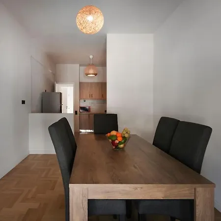 Lycabettus View Apartment *