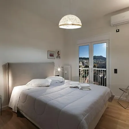 Lycabettus View Apartment *