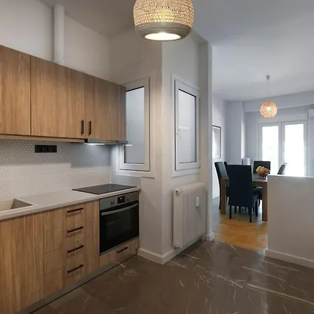 Lycabettus View Apartment *